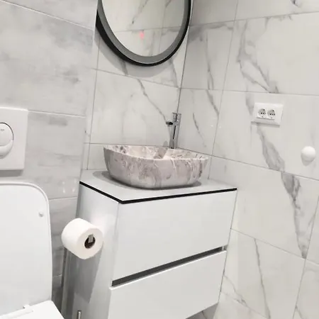 Karlo Apartman
