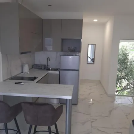 Apartamento Karlo Živogošće
