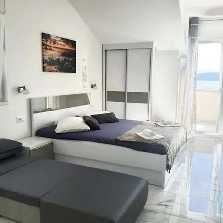 Apartamento Karlo Živogošće